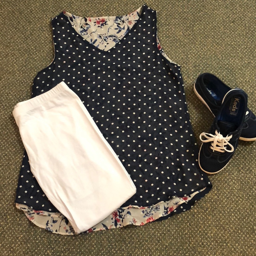 Reversible Gray Floral/Gray and Navy Polka Dot